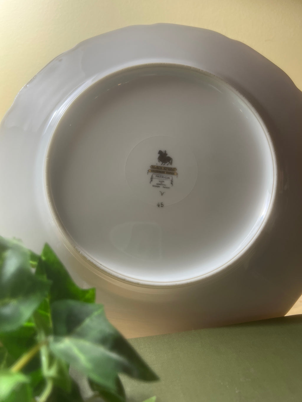Vintage Floral Rim Soup Bowl with Gold Filigree